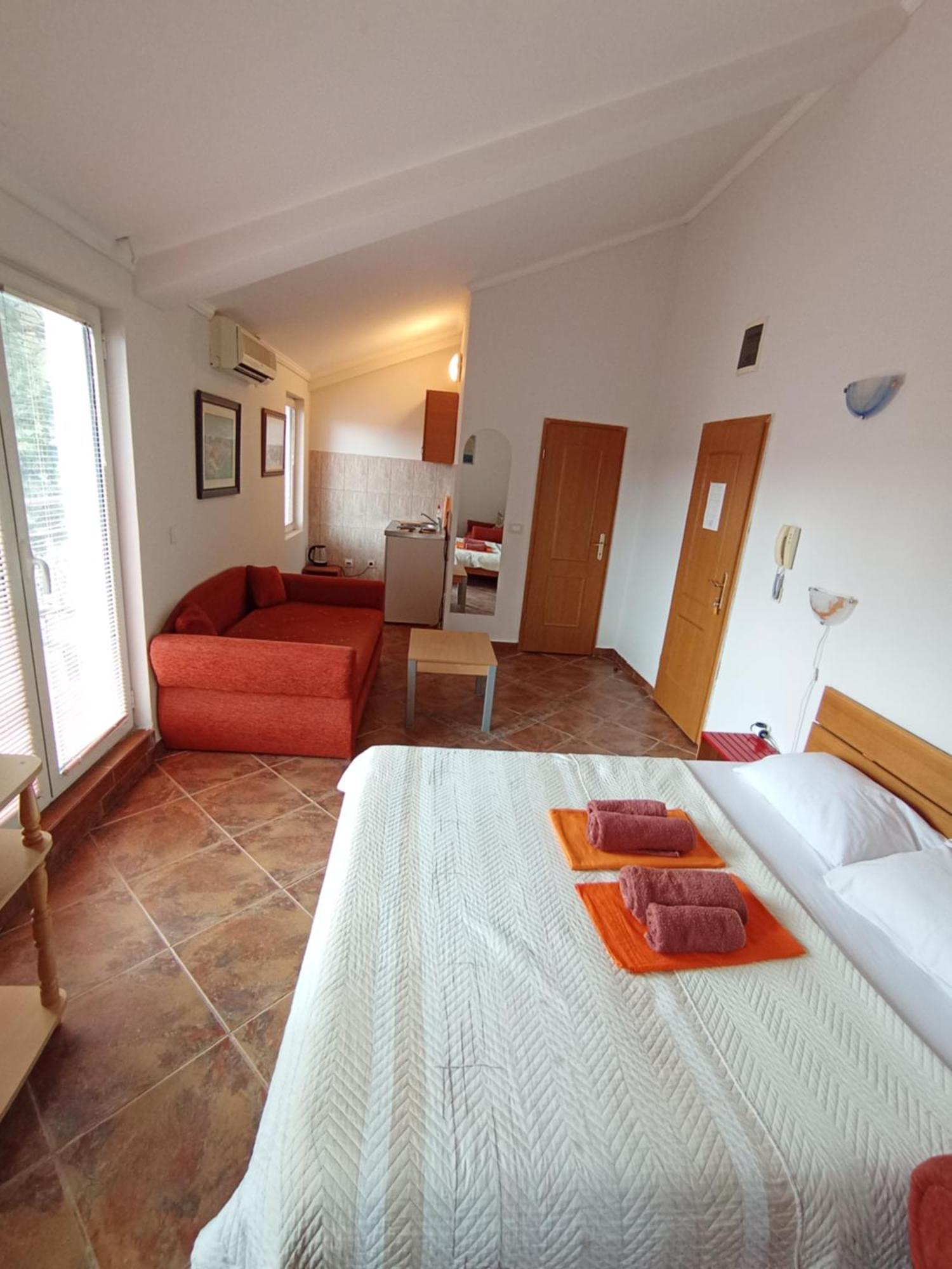 Markovic Aparthotel - Budva Becici Hotel Exterior foto